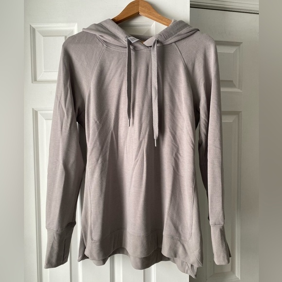 90 Degree By Reflex Tops - 90 Degree Grey Yoga Hoodie Size M